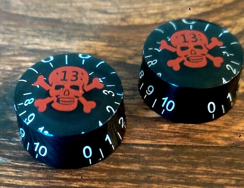 Red skull knob roter - red,